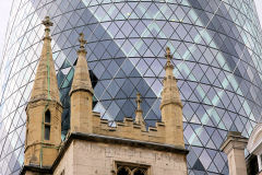 Gherkin tower building london Lord Foster