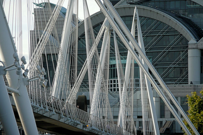 golden jubilee walkway
