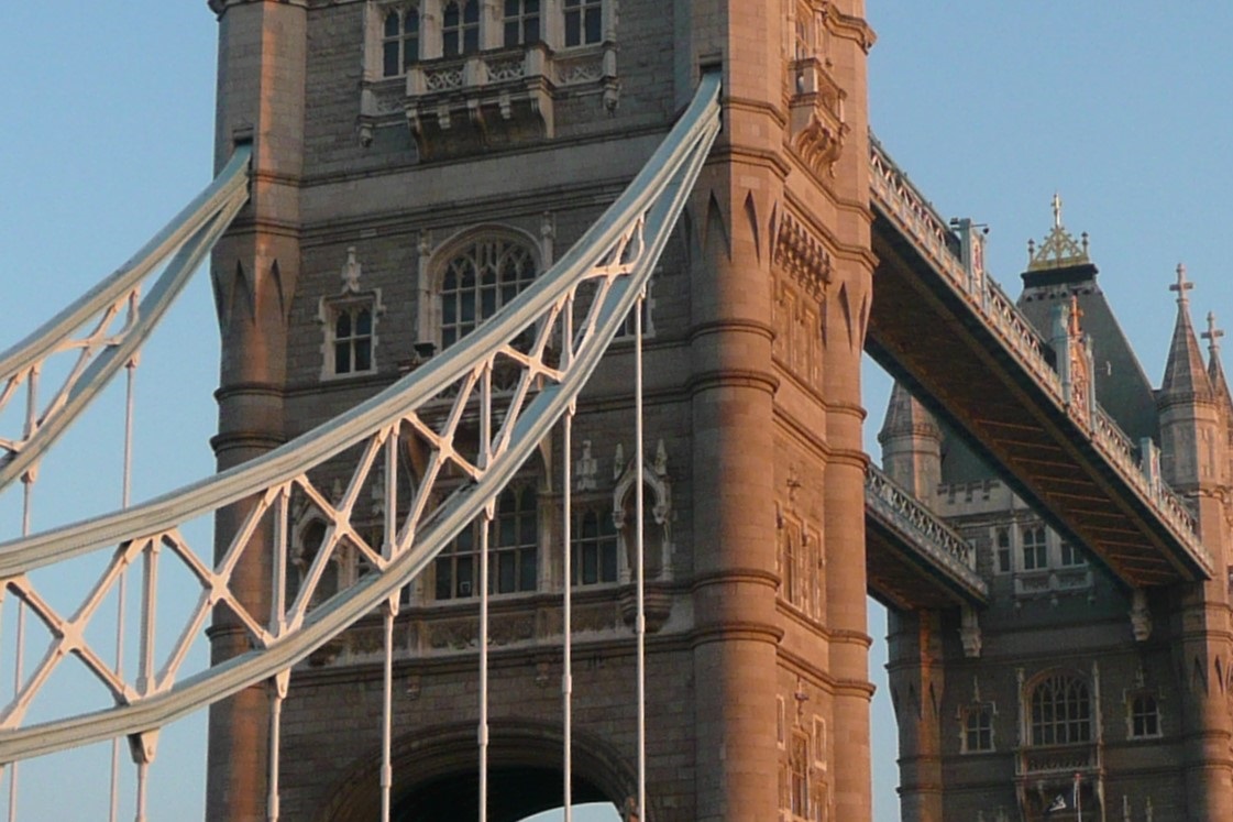 London Bridge Logo