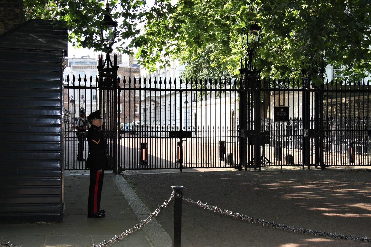 St James's Palace, Royal London and Westminster Walks