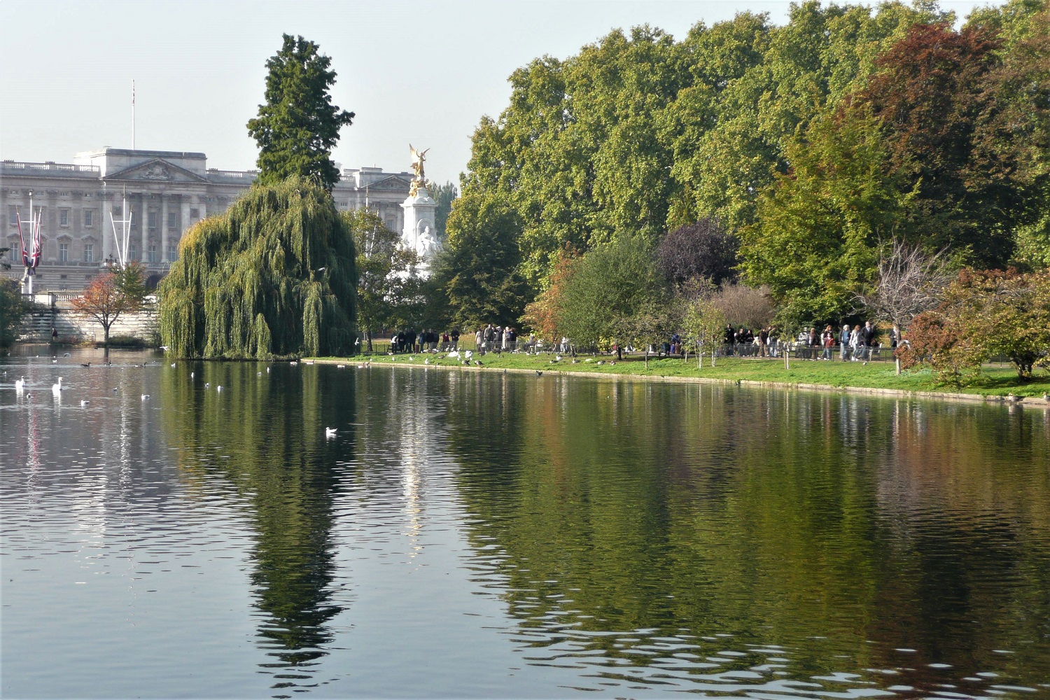 St James's Park start of the Royal London walk