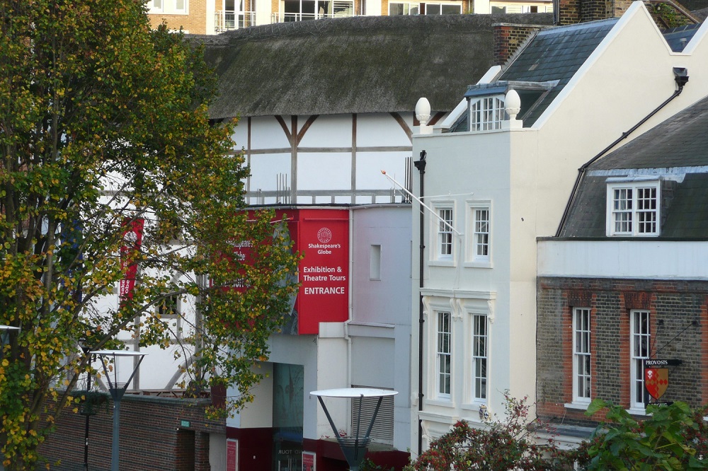 Shakespears Globe Theatre Queen's Walk, London